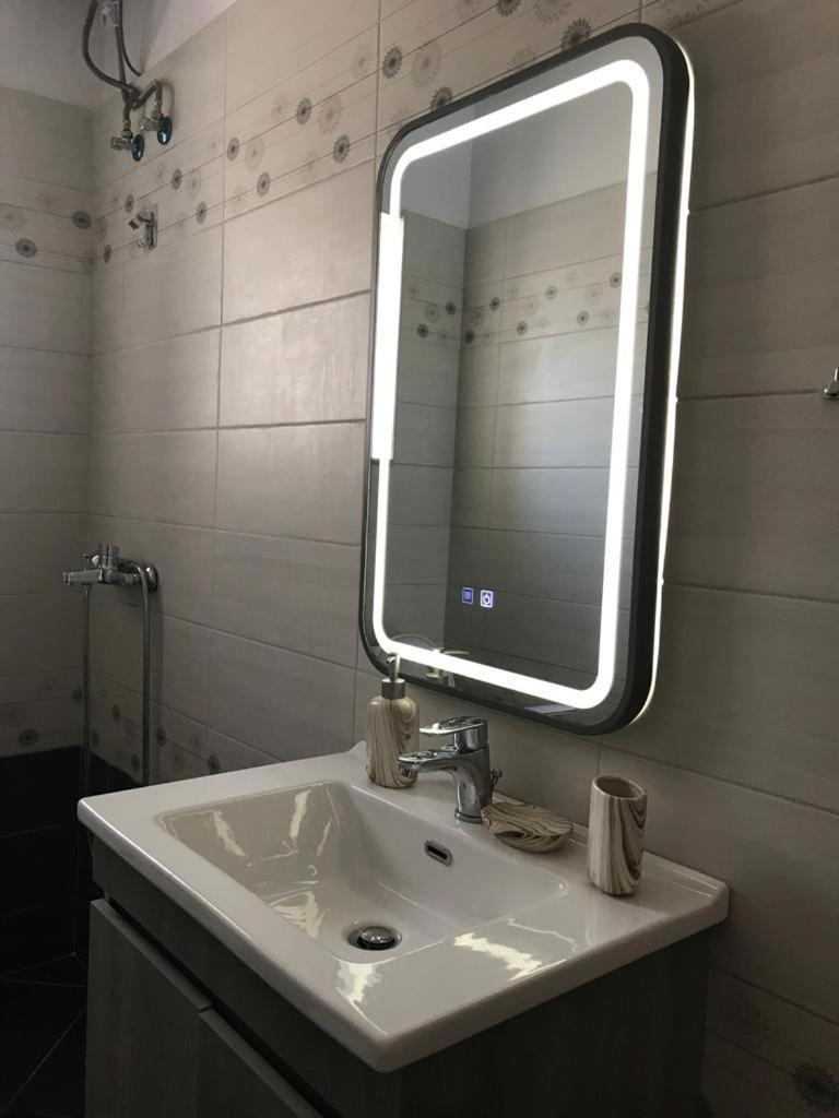 Alfa Apartaments Саранде Екстериор снимка